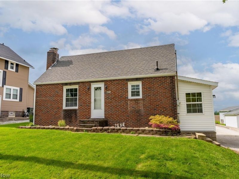 11727 Easton Street NE, Alliance, OH 44601 Photo 1