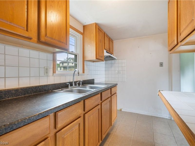 11727 Easton Street NE, Alliance, OH 44601 Photo 15