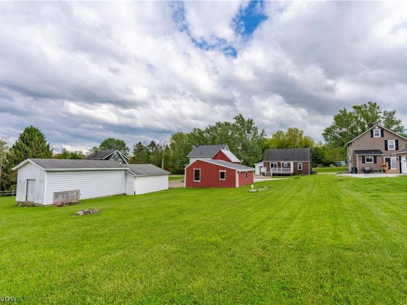11727 Easton Street NE, Alliance, OH 44601 Photo 7