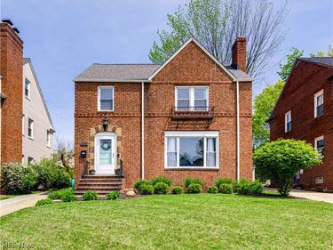 3805 Washington Boulevard, University Heights, OH 44118