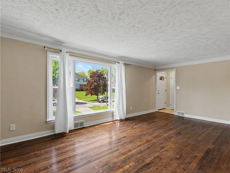 3805 Washington Boulevard, University Heights, OH 44118 Photo 5