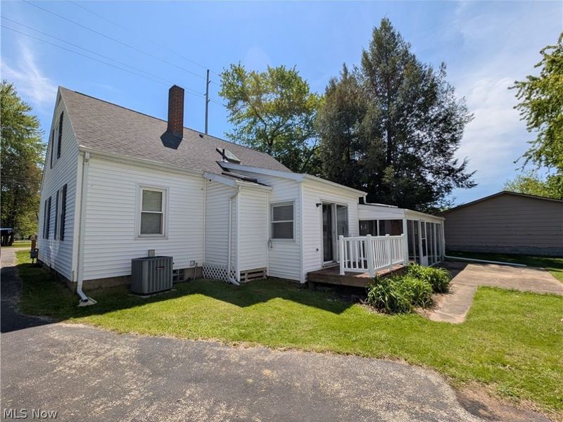 1106 Warren Road, Newton Falls, OH 44444 Photo 13