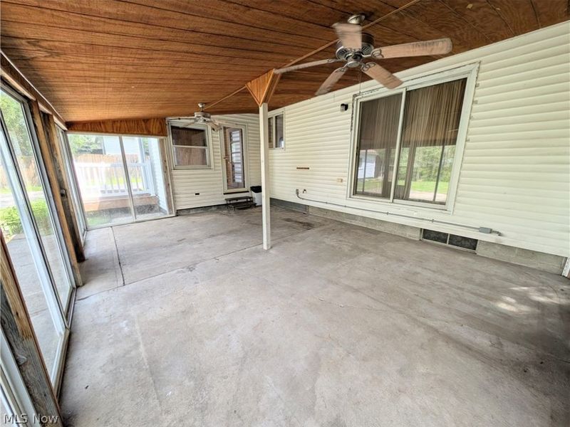 1106 Warren Road, Newton Falls, OH 44444 Photo 25