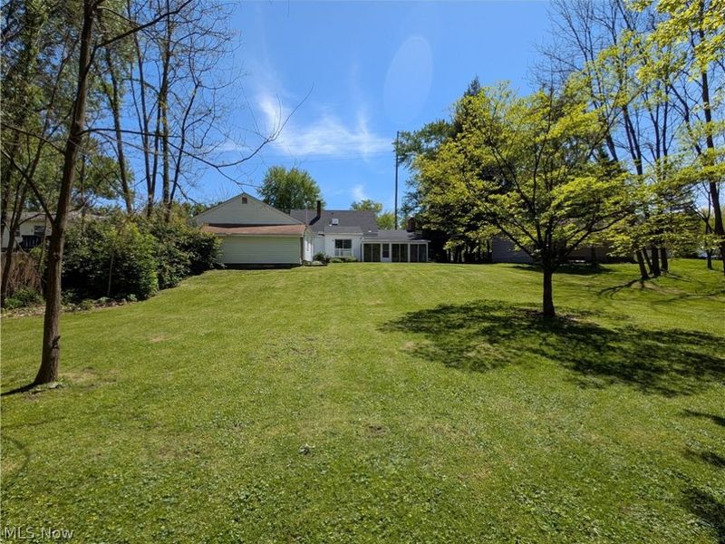 1106 Warren Road, Newton Falls, OH 44444 Photo 4