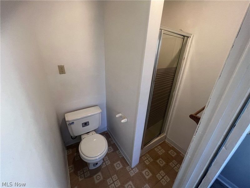12218 Brooklawn Avenue, Cleveland, OH 44111 Photo 11