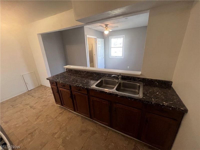 12218 Brooklawn Avenue, Cleveland, OH 44111 Photo 6