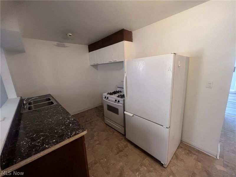 12218 Brooklawn Avenue, Cleveland, OH 44111 Photo 7