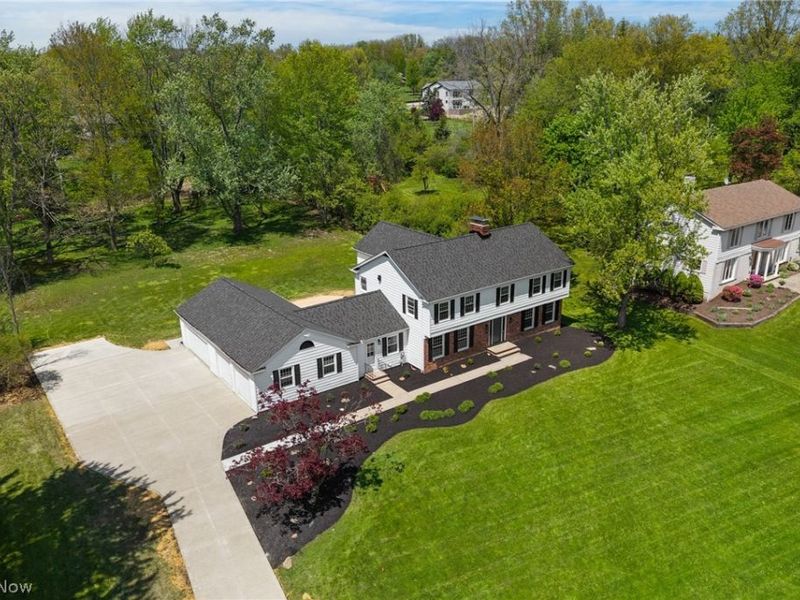 2560 Snowberry Lane, Pepper Pike, OH 44124 Photo 4