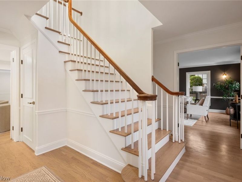 2560 Snowberry Lane, Pepper Pike, OH 44124 Photo 8