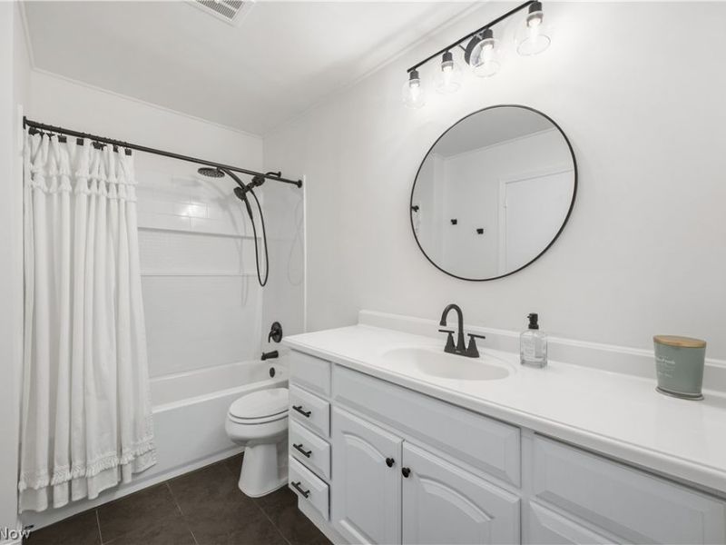 7 Meadowlawn Drive, Unit 20, Mentor, OH 44060 Photo 17