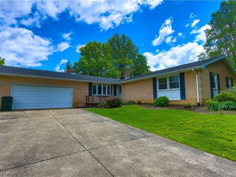 1740 Washington Boulevard, Louisville, OH 44641 Photo 1