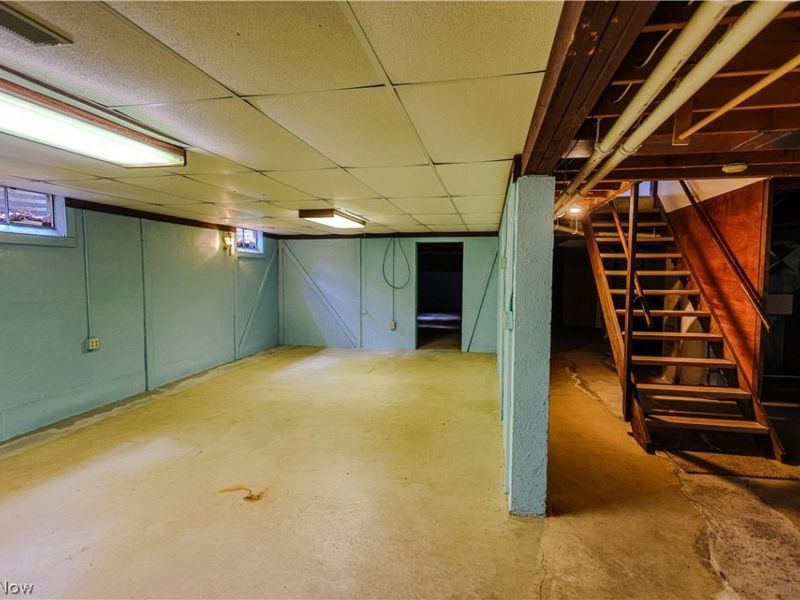 1740 Washington Boulevard, Louisville, OH 44641 Photo 31