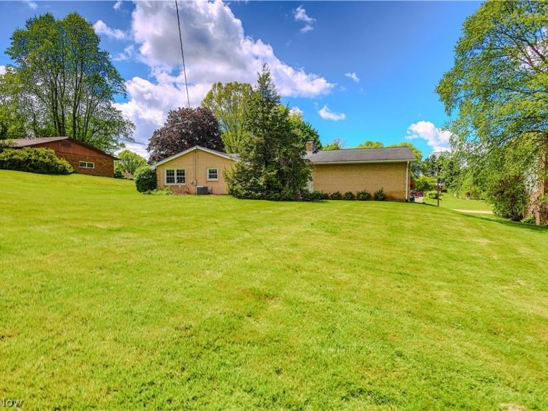 1740 Washington Boulevard, Louisville, OH 44641 Photo 33