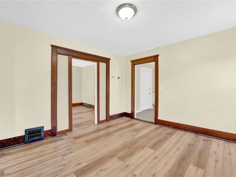 3900 Muriel Avenue, Cleveland, OH 44109 Photo 11