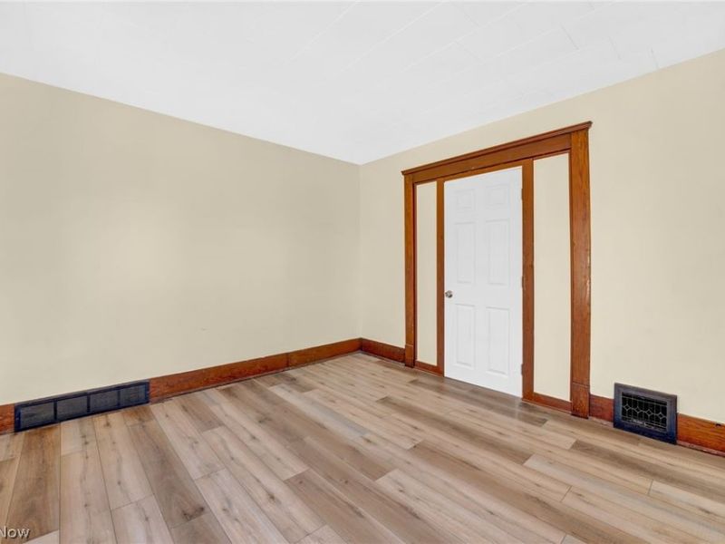3900 Muriel Avenue, Cleveland, OH 44109 Photo 14