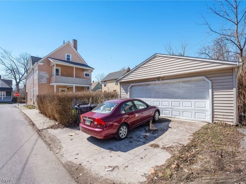 3900 Muriel Avenue, Cleveland, OH 44109 Photo 4