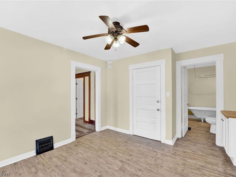 3900 Muriel Avenue, Cleveland, OH 44109 Photo 8
