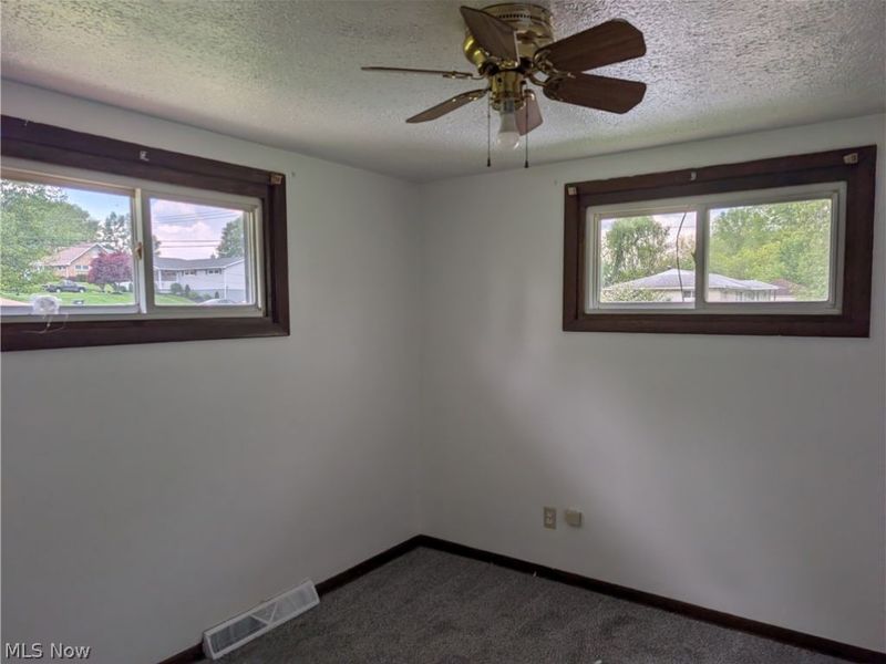 1223 Faircliff Street, Louisville, OH 44641 Photo 12