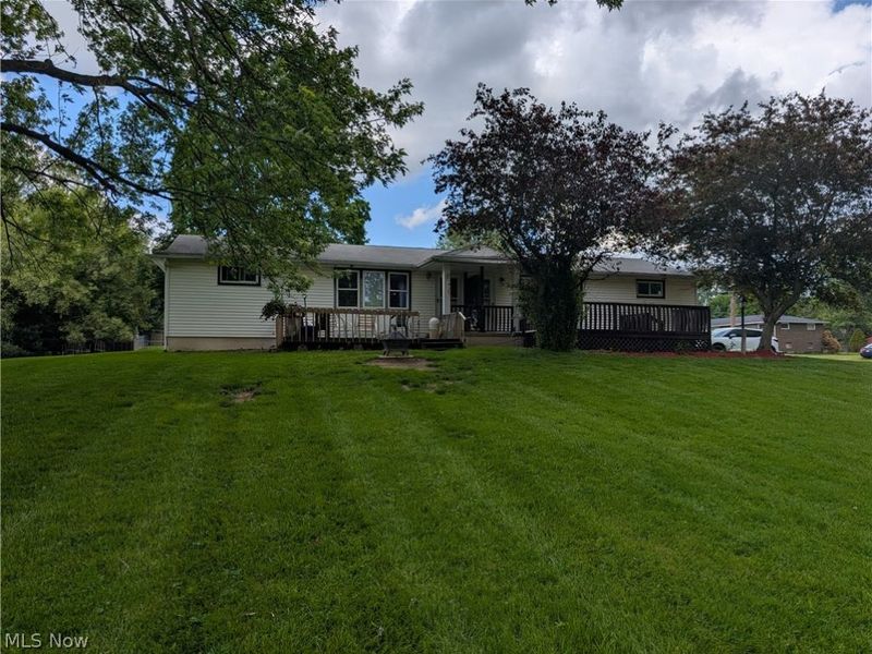 1223 Faircliff Street, Louisville, OH 44641 Photo 4