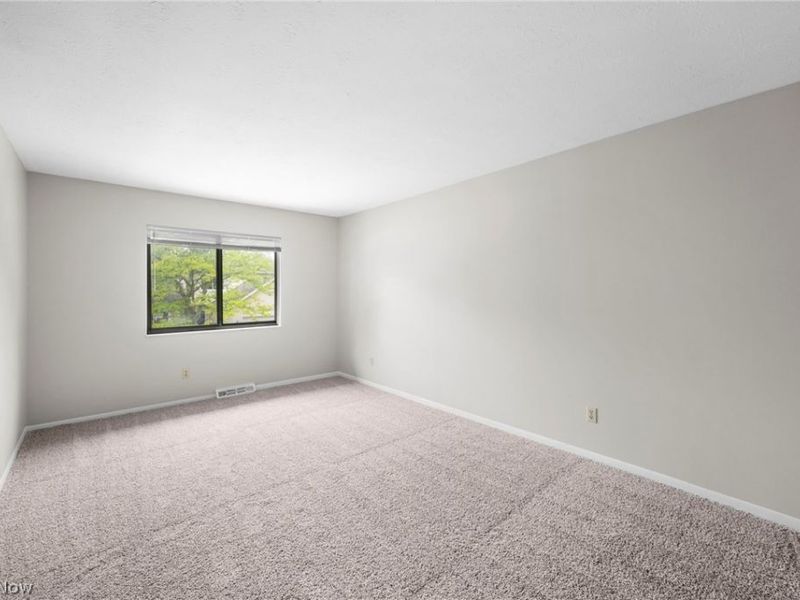 7153 N Jester Place, Unit A, Concord Township, OH 44077 Photo 12