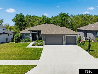 2414 N 188 Street , Omaha, NE 68022