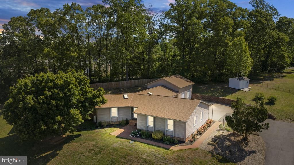 2 Quail Run Drive, Stafford, VA 22554 Main Photo
