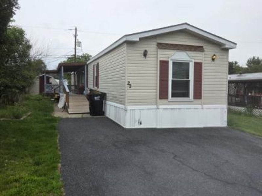 22 Kyra Boulevard, New Bloomfield, PA 17068 Main Photo