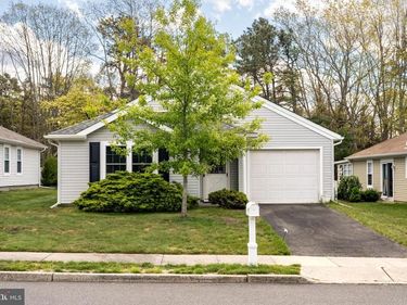 98 PINE OAK BOULEVARD, BARNEGAT, NJ 08005