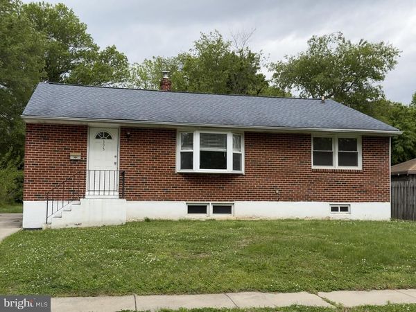 393 PHILLIPS AVENUE, NEWARK, DE 19711