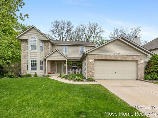 5951 Barcroft Drive SW, Wyoming, MI 49418