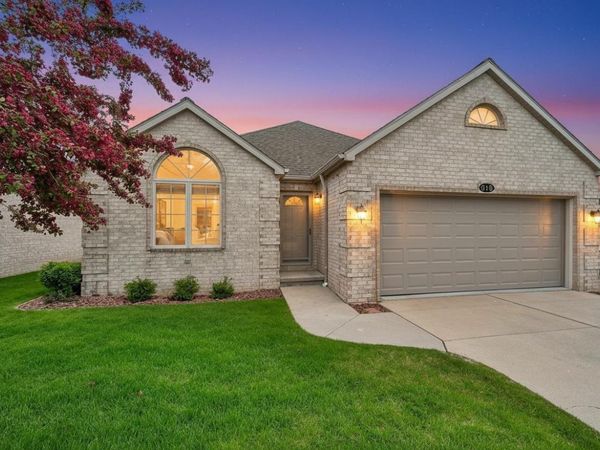 518 LANGLADE COURT, Green Bay, WI 54301