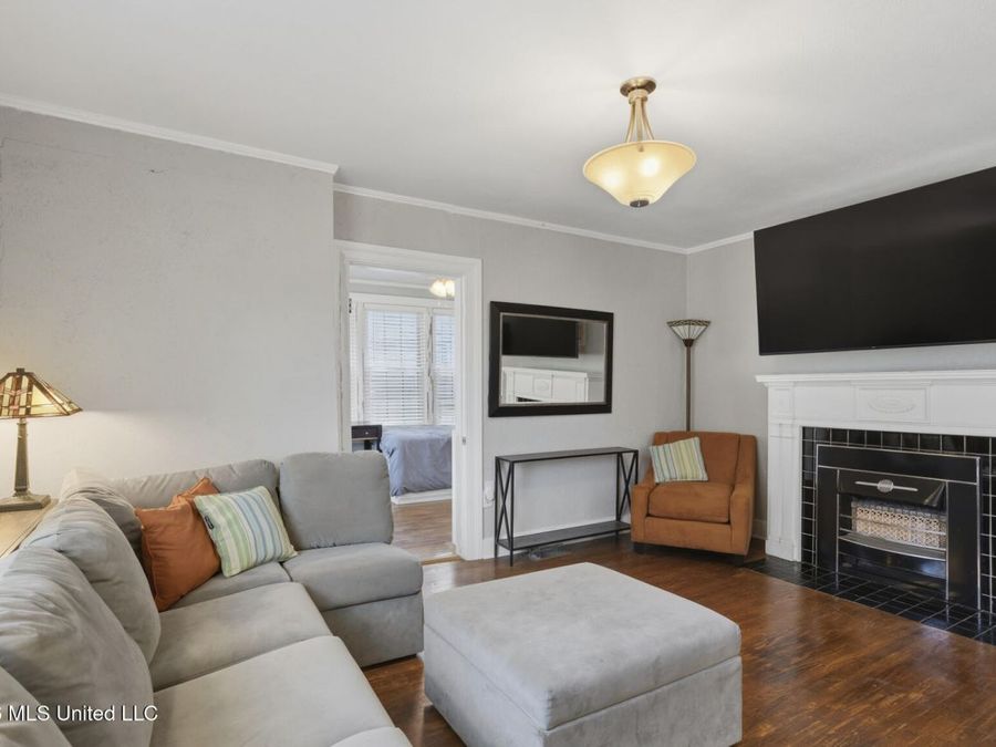 Property Image 4