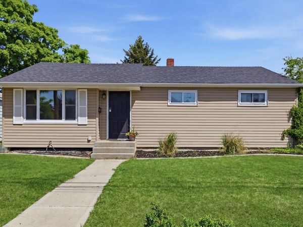 725 E Dalke Ave, Spokane, WA 99208