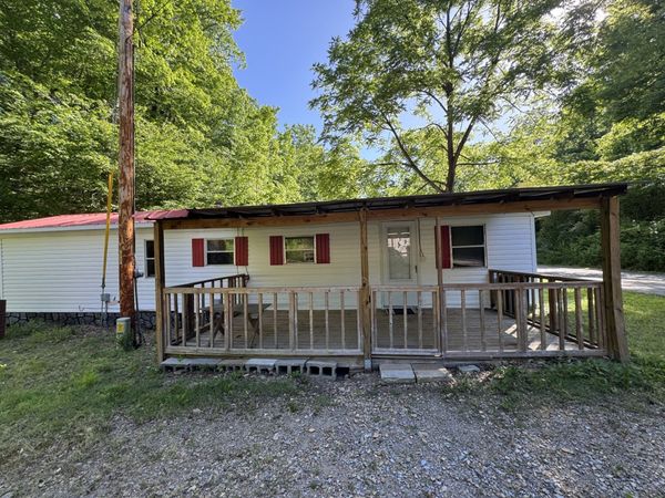 216 Brookhollow Dr , Ashland City, TN 37015
