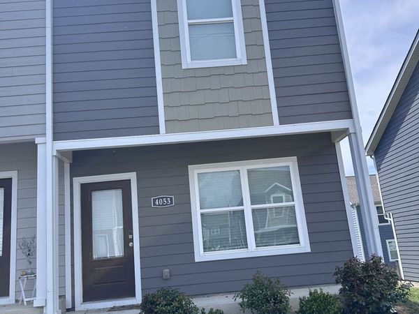 4053 Cody Dr, La Vergne, TN 37086