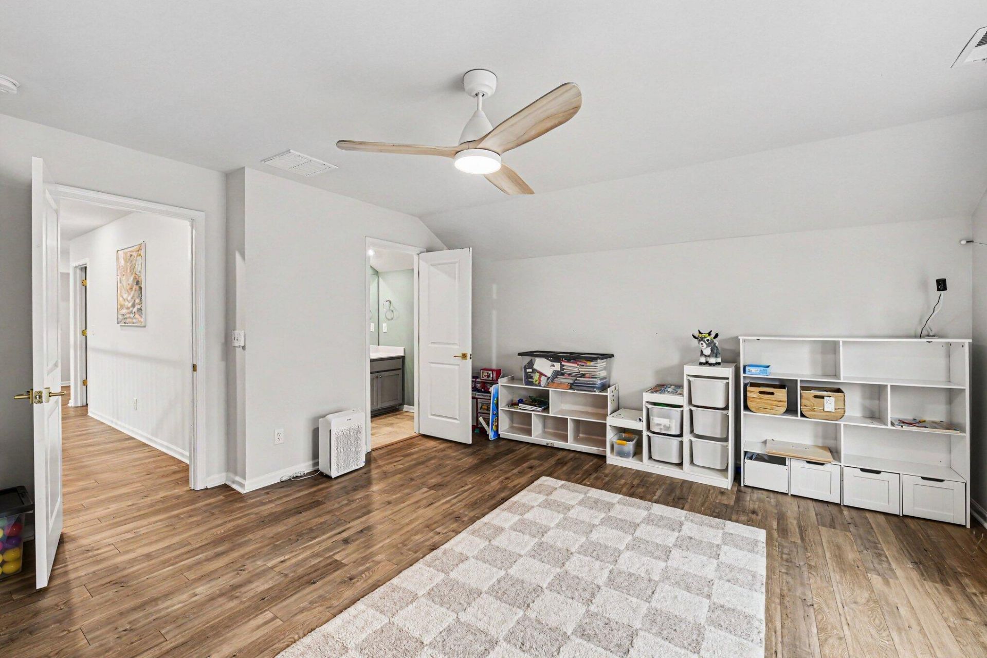 6028 Coral Berry Road Photo 17
