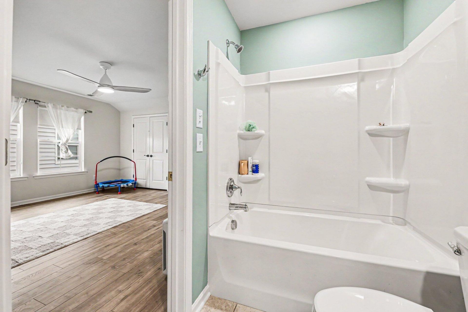 6028 Coral Berry Road Photo 18