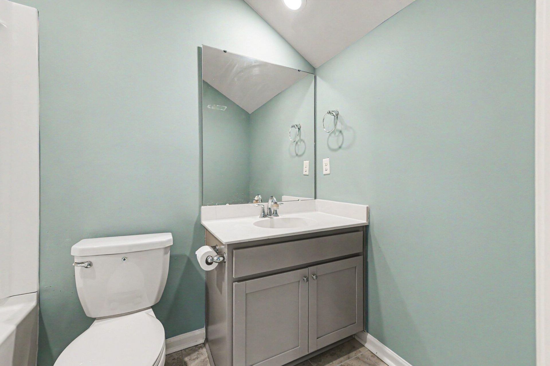 6028 Coral Berry Road Photo 19