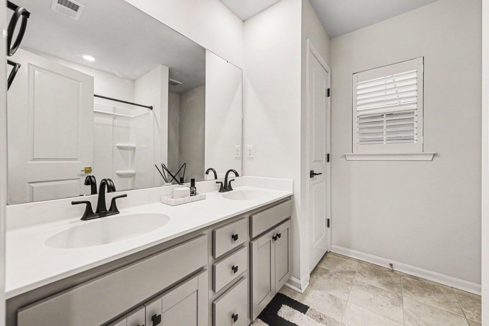 6028 Coral Berry Road Photo 23