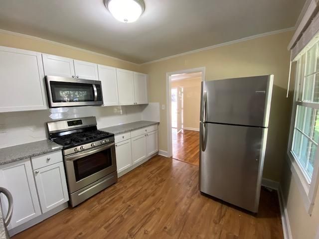 2708 Busch Avenue Photo 8