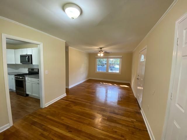 2708 Busch Avenue Photo 9