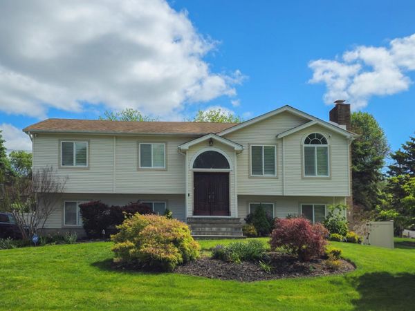 1 Hagan Court , Sparkill, NY 10976
