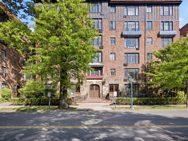 20 Continental Avenue , Unit 1K, Forest Hills, NY 11375