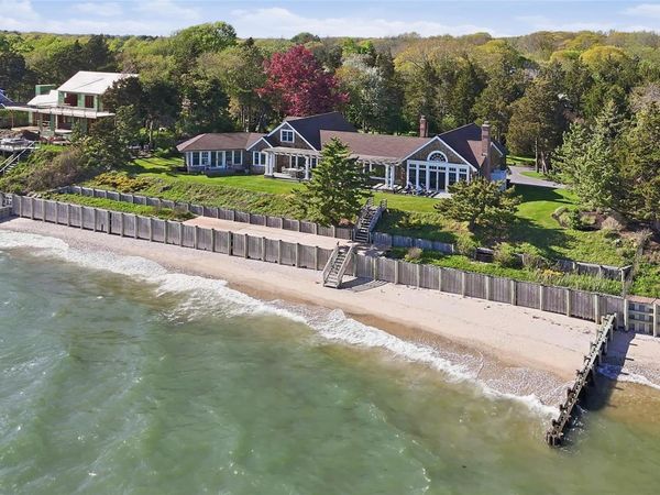 920 Cedar Point Drive E, Southold, NY 11971