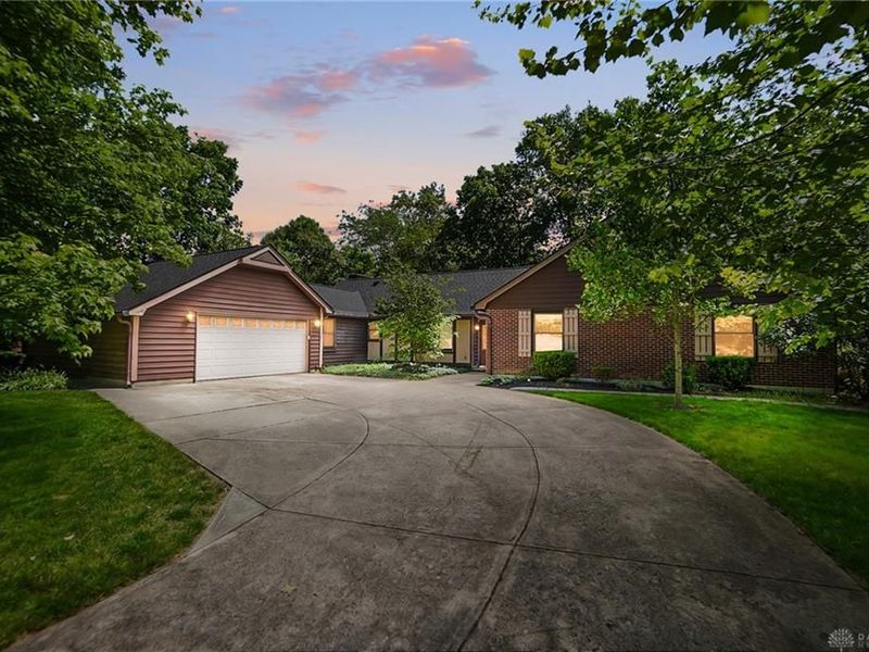 1706 Edith Marie Drive, Dayton, OH 45431 Photo 1
