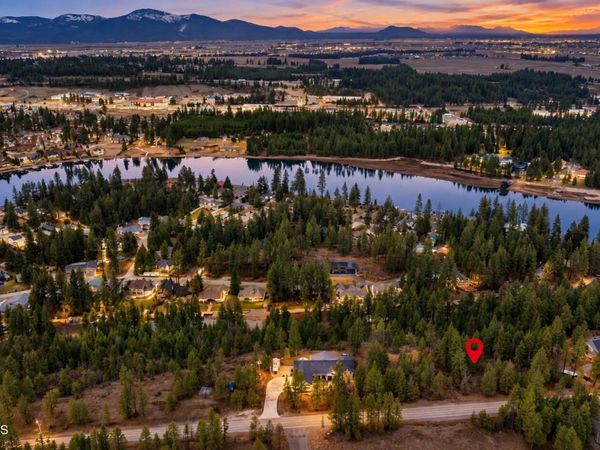 NKA W Riverview Dr, Coeur d'Alene, ID 83814