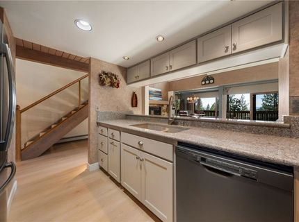 335 Ski Way, Unit 329, Incline Village, NV 89451 Photo