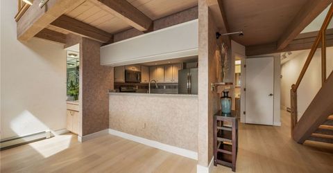 335 Ski Way, Unit 329, Incline Village, NV 89451 Photo