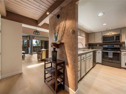 335 Ski Way, Unit 329, Incline Village, NV 89451 Photo