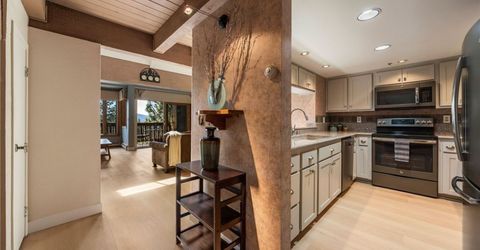335 Ski Way, Unit 329, Incline Village, NV 89451 Photo